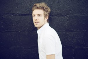 As Chicago’s Andrew Belle puts it, he simply outgrew the acoustic music