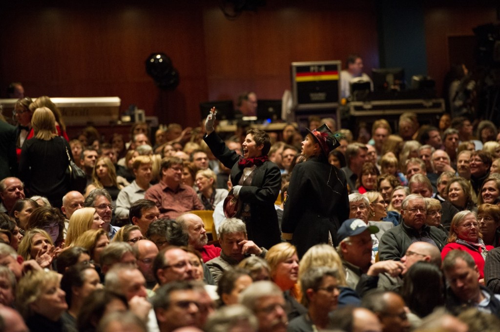 A sold out Benaroya Hall welcomed Seattle’s very own Ann and Nancy