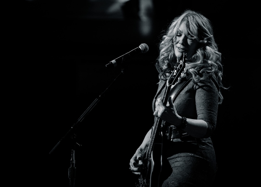 A sold out Benaroya Hall welcomed Seattle’s very own Ann and Nancy