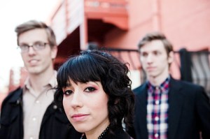 There’s something completely arresting about seeing Jessica Dobson live. The music she