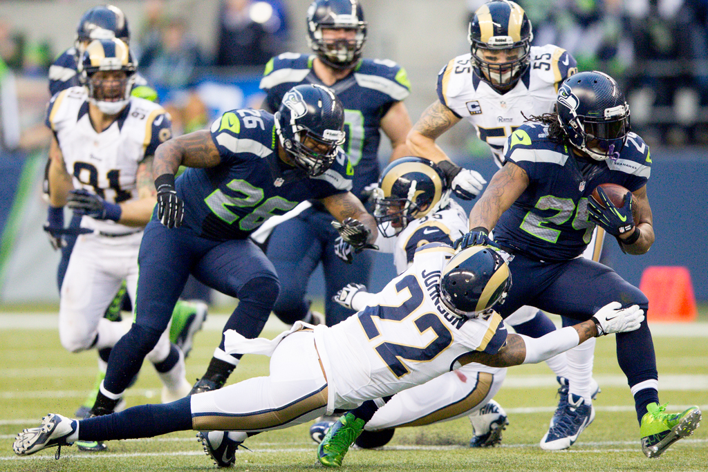 Hawks running back Marshawn Lynch put in a solid performance, running for 97 yards.