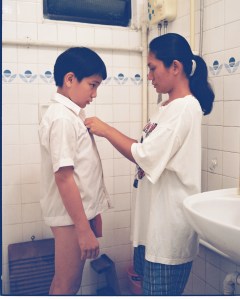 A near-maternal bond forms between Jiale (Koh) and Teresa (Bayani).Film Movement