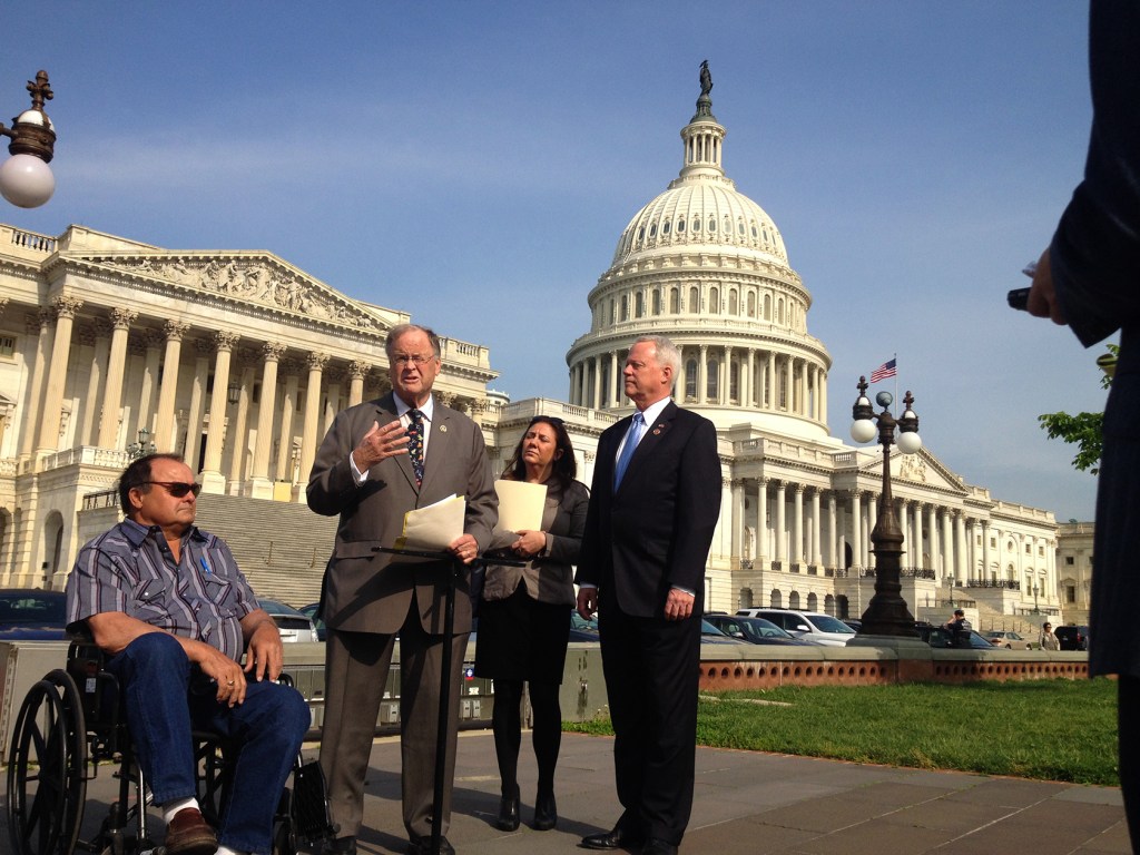 Larry Harvey takes his case to D.C alongside (l–r) Rep. Sam Farr; executive director of Americans for Safe Access Steph Sherer, and Rep. Paul Broun.