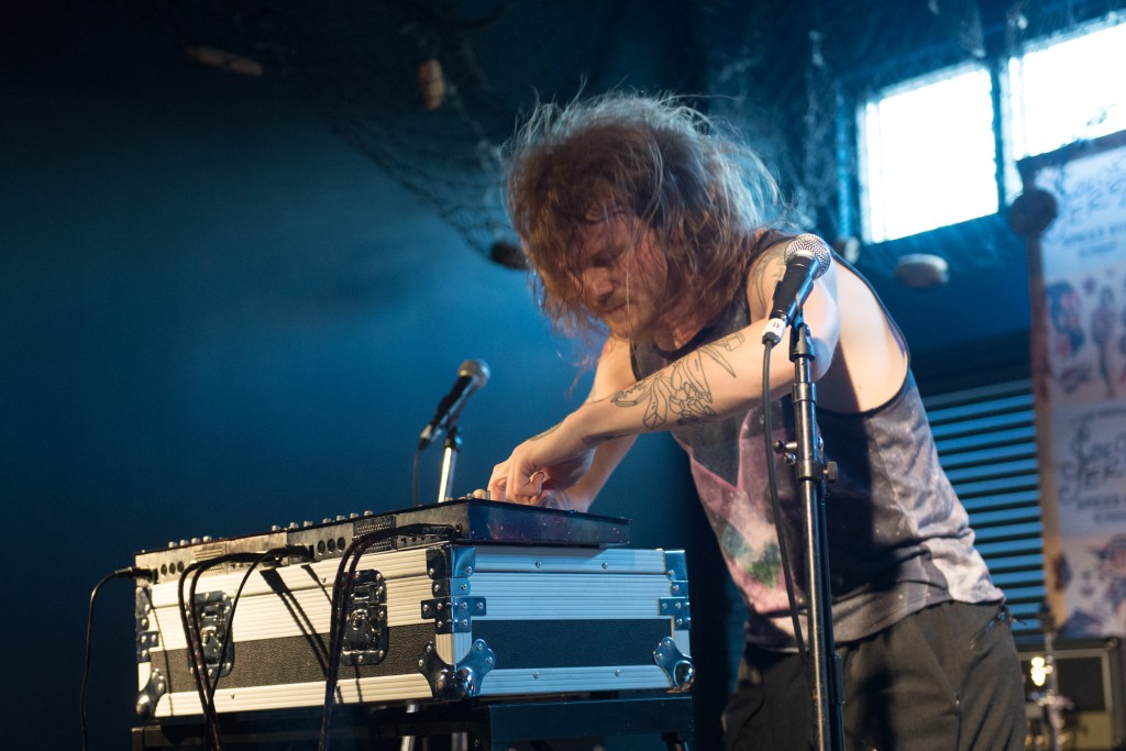 I'd of course heard Vox Mod's music, but I didn't know I'd been visually entertained too. He has a hell of a lot of energy!