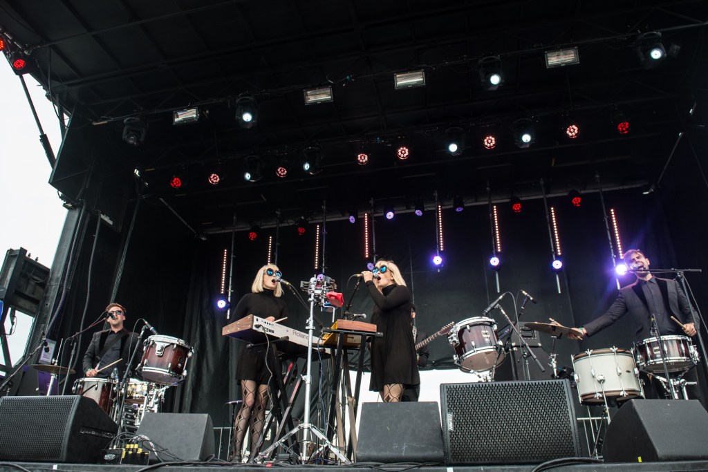 The first thing about the Brooklyn-based Lucius that captured my attention was