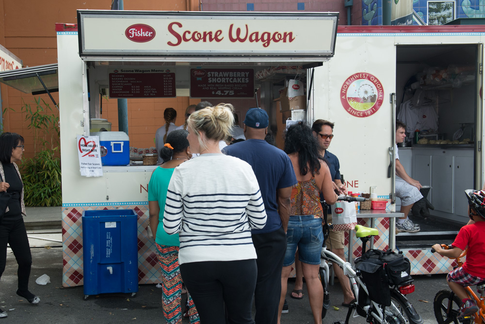  As you can see, with smoking salmon at the festival, Bite was