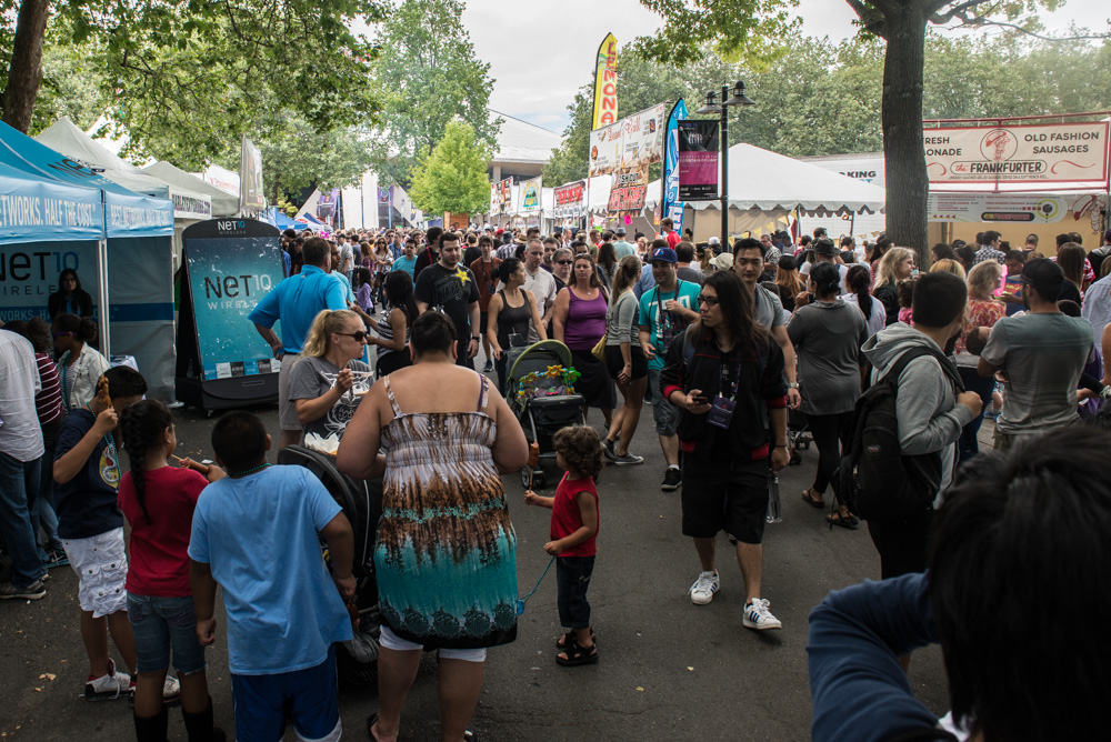  As you can see, with smoking salmon at the festival, Bite was