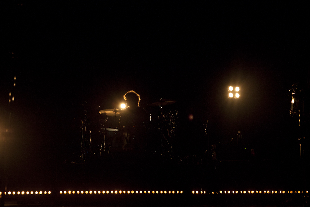 Haim rocks out but keeps the atmosphere fun and light. Photo by Anna Erickson