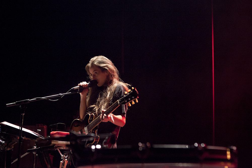 Haim rocks out but keeps the atmosphere fun and light. Photo by Anna Erickson