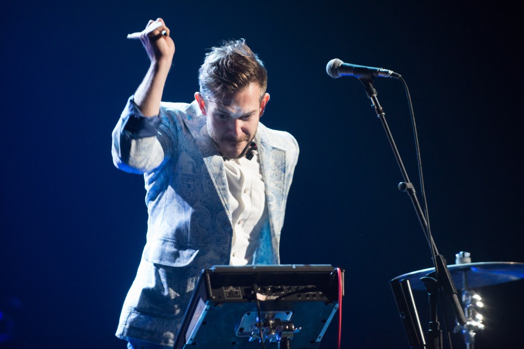 Fun poppy band Bright Light Bright Light opened up for Elton creating an air of lightness and excitement in prep for the man himself.