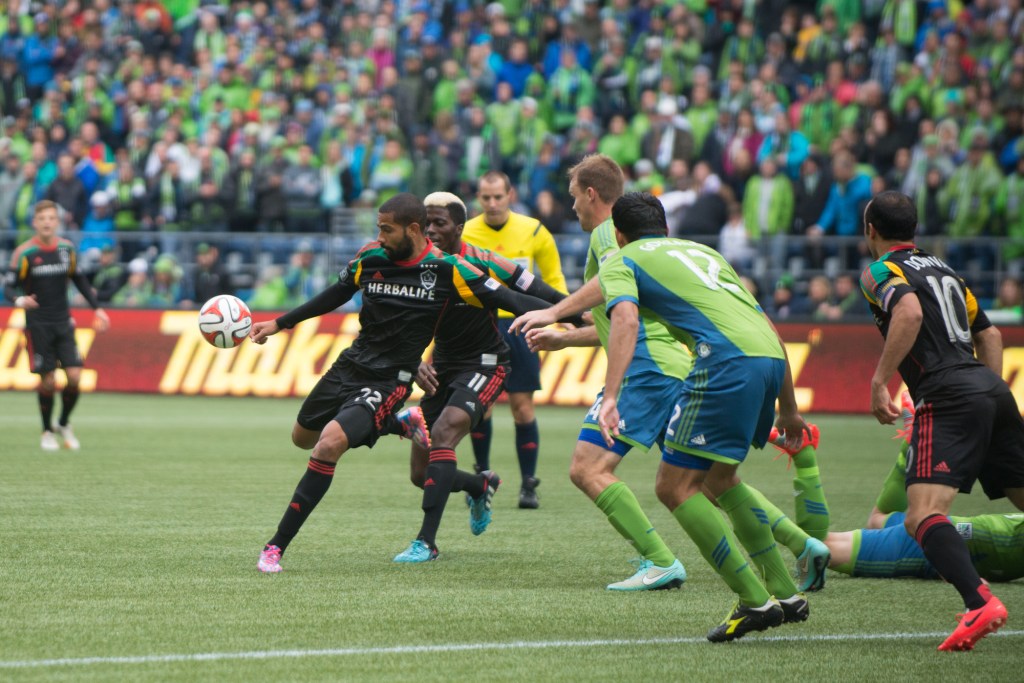 L.A. Galaxy seemed to dominate possession of the ball from the beginning. Photo by Morgen Schuler