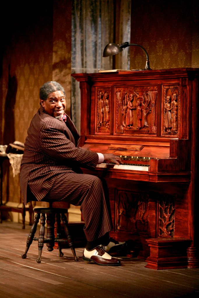 Thomas as the lively Wining Boy.Michael Davis/Syracuse Stage