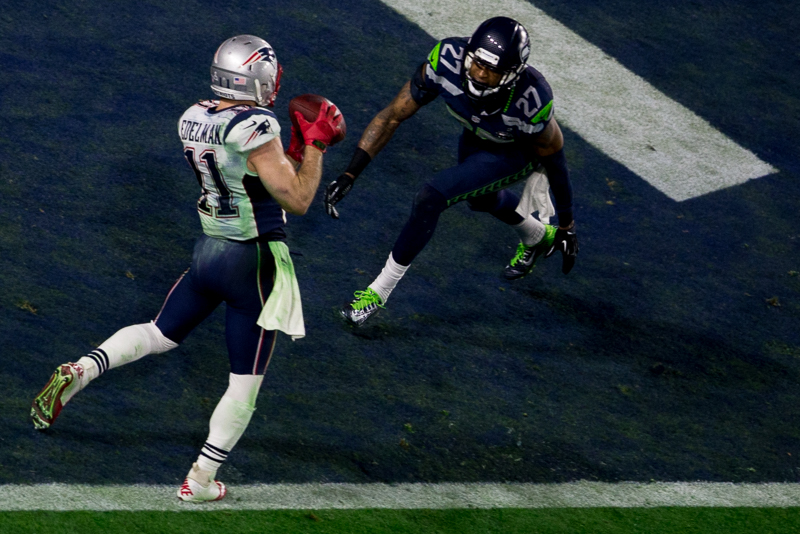 Julian Edelman catches a touchdown.