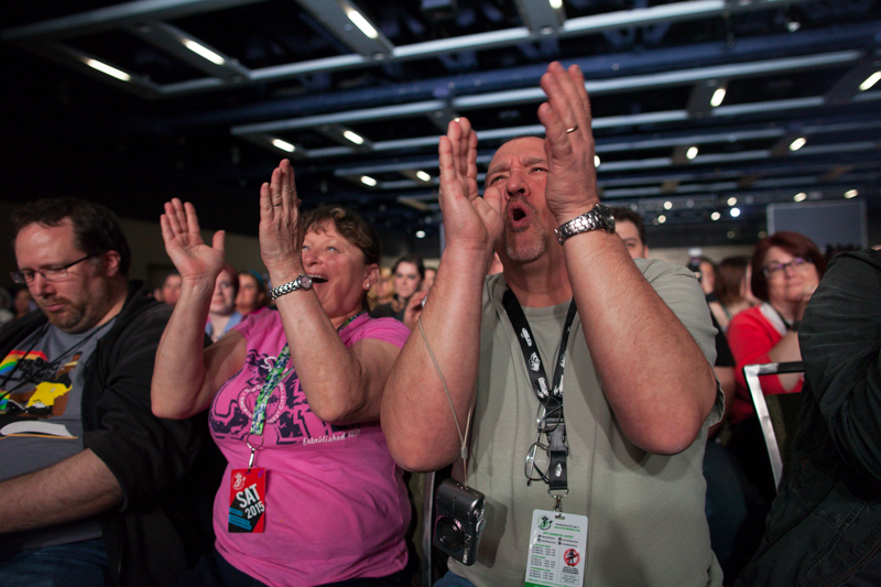 Audience members cheer for their favorites in the final rounds.