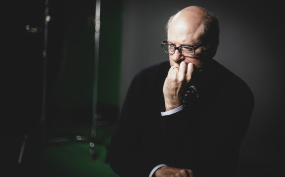 Tobolowsky in a pensive backstage moment. Courtesy of David Chen