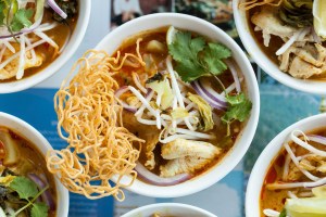 Northern-style noodle curry