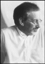 Spielberg: Clammy hands.