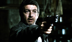 DaríÂ­n as the lonely hunter.