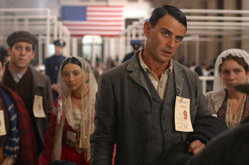 Golden Door: Familiar Immigrant Saga Is Pretty, and Pretty Dull