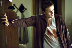 Casey Affleck sticks to his word, no matter how much dirt and blood he uncovers.