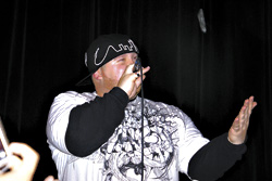 This is how rappers from Alaska look.