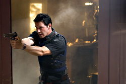 Keanu keeps the Street clean.