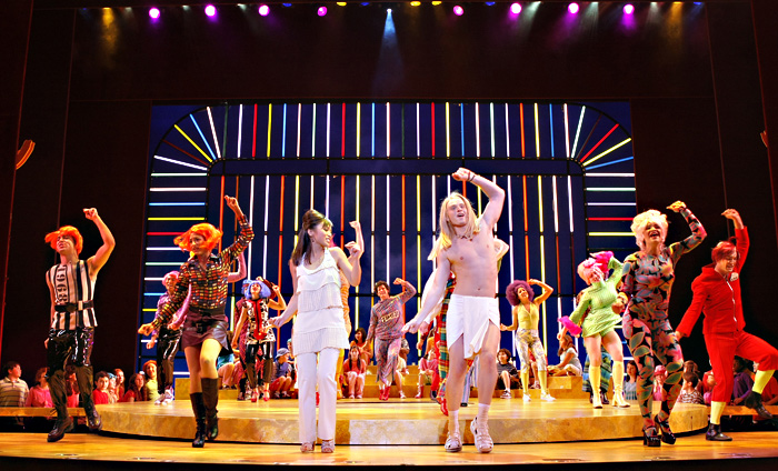 Paz and Fedorov (at center) lead the bubblegum onslaught.