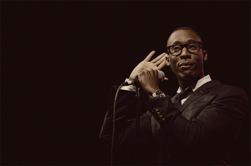 Raphael Saadiq, seen at Bumbershoot 2009.
