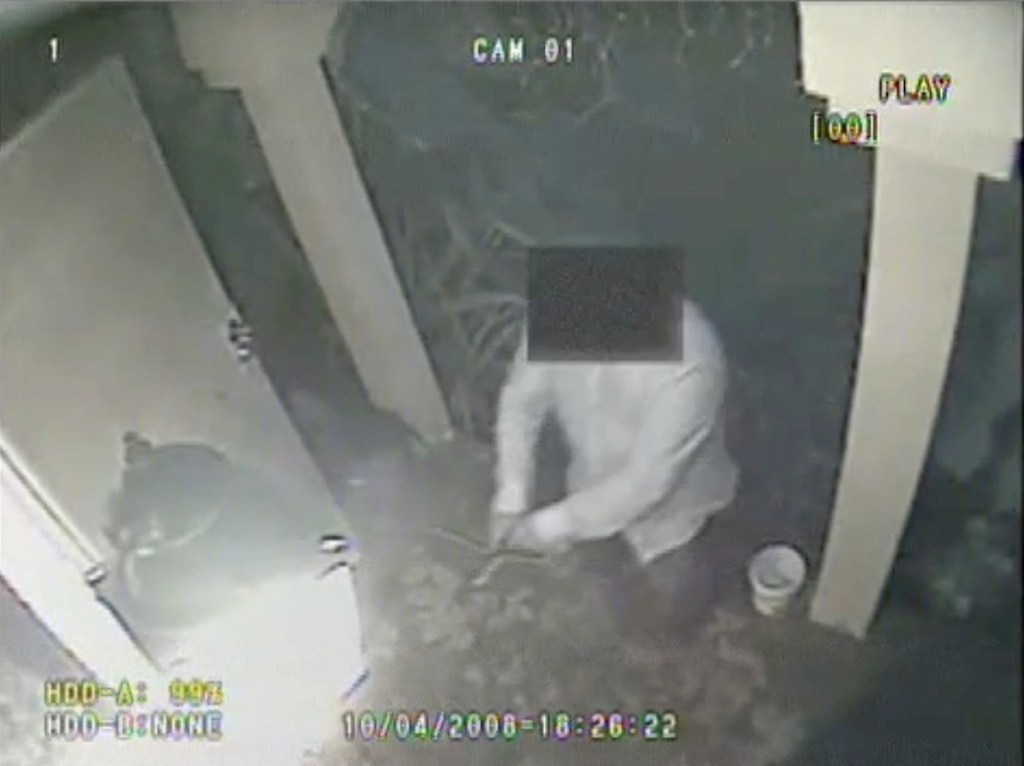 An eerie security-camera sequence documents the execution of Oscar Torres.