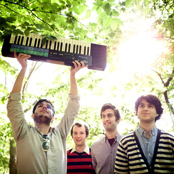 Vampire Weekendby SHANE MCCAULEY L-RRostam BatmanglijChris BaioChristopher TomsonEzra Koenig