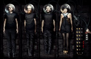 Little Dragon: Bubbleheads from Gothenburg.