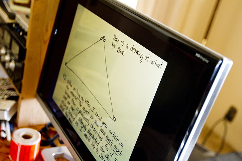 A drawing of the "Phoenix Lights"  UFO.