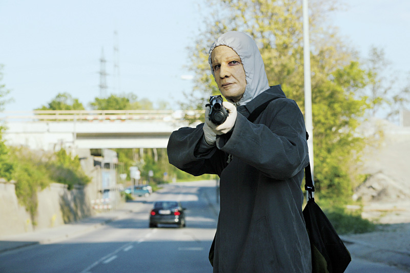 Lusts felon never drops his mask.