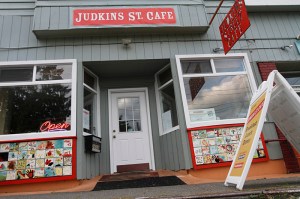 Cheap, casual, and delicious, provided you can find it.