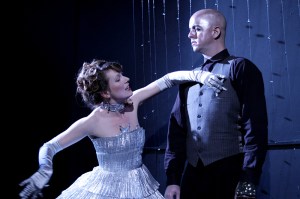 Jen Nelson and Todd Hull are among the large Cocktails cast.