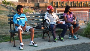 Young Brown (left) with Lee as the now middle-aged Mr. Mookie.