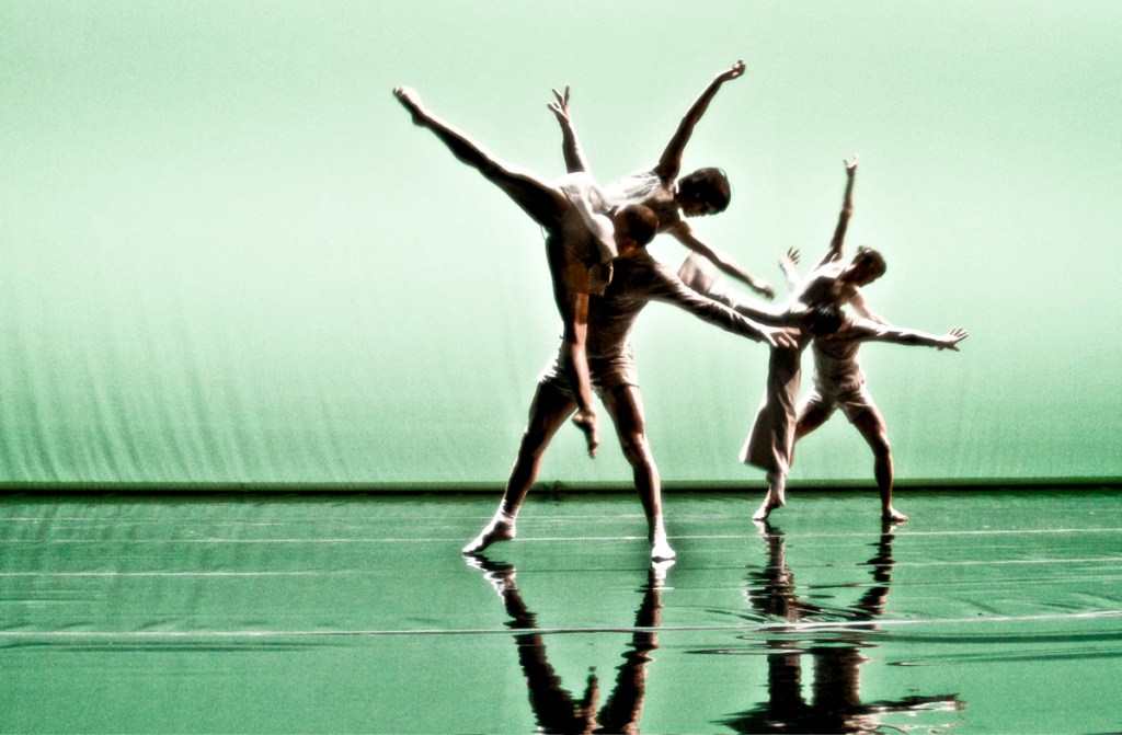 Cedar Lake Contemporary Ballet