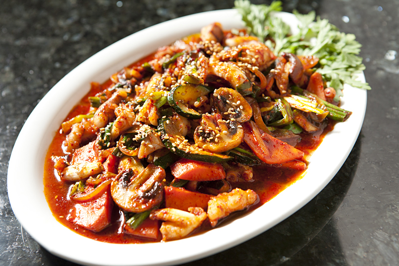 A plate of nakji bokkeum at Shoreline's SanMaRu.