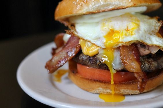 The Nooner burger at Jonathon's, one of the new burgers of Dallas.