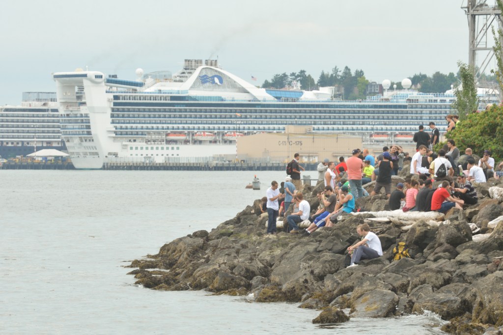 Some people come to Hempfest to protest. Others to party. Some just