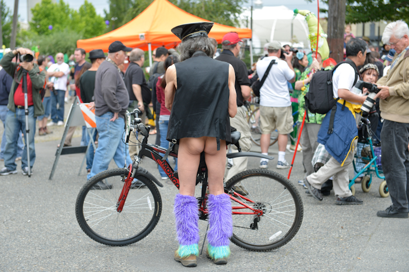 Buck-naked bikers, painted exhibitionists, and nude superheroes abounded at Fremont's annual Solstice