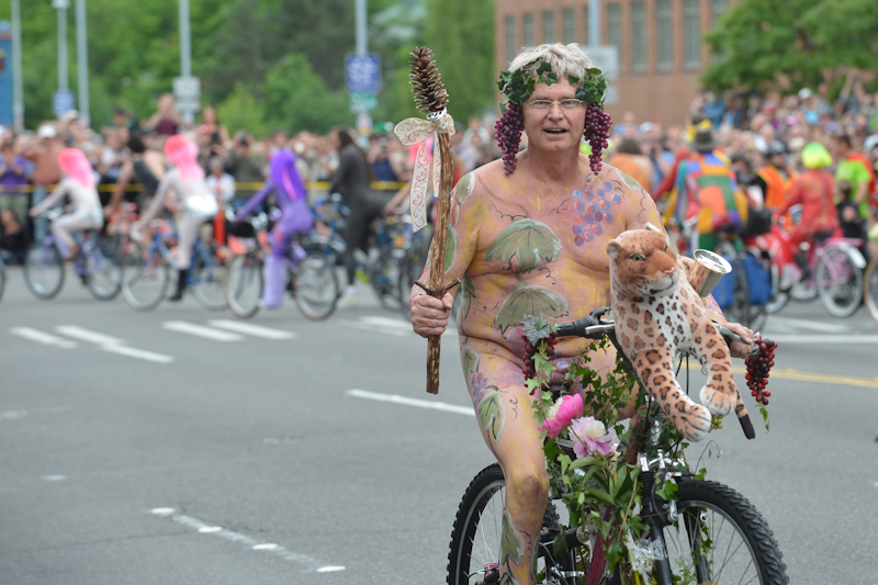 Buck-naked bikers, painted exhibitionists, and nude superheroes abounded at Fremont's annual Solstice