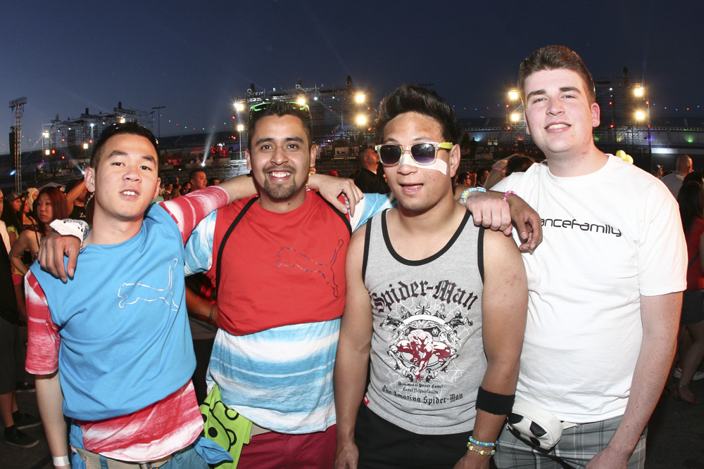 The final day of Electric Daisy Carnival 2012 saw massive crowds come