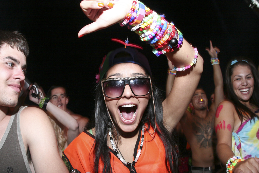 The final day of Electric Daisy Carnival 2012 saw massive crowds come