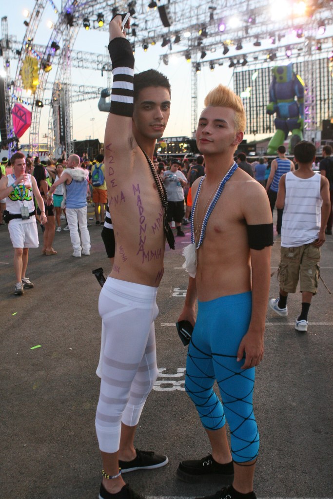 The final day of Electric Daisy Carnival 2012 saw massive crowds come