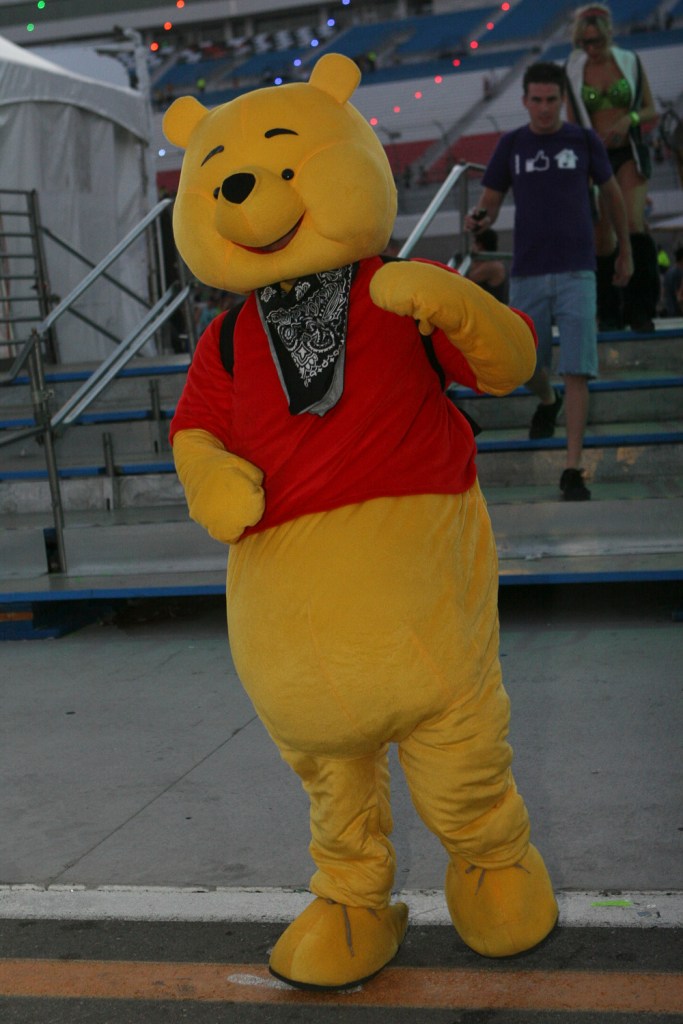 The final day of Electric Daisy Carnival 2012 saw massive crowds come