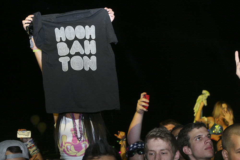 The final day of Electric Daisy Carnival 2012 saw massive crowds come