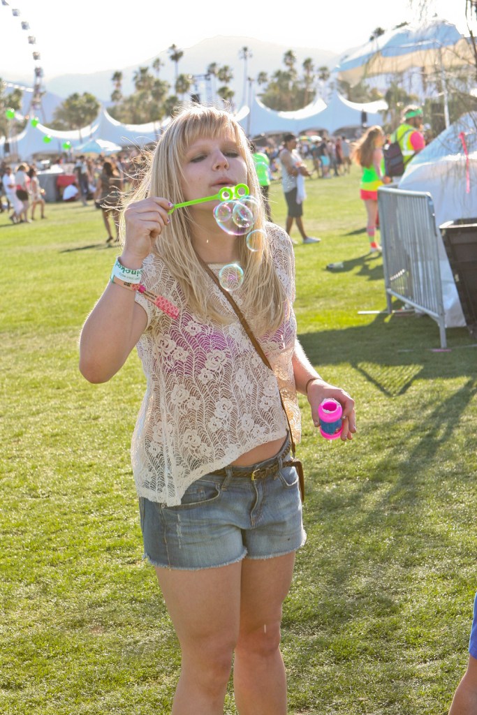 Check pictures of Radiohead, the Shins, Bon Iver, Feist (plus many more)