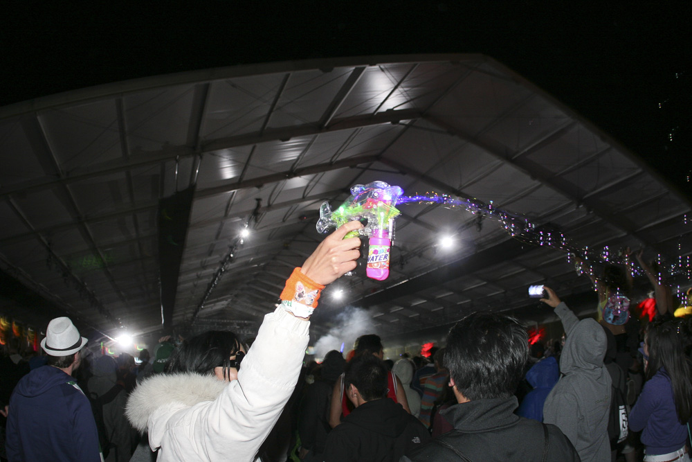 Check pictures of Radiohead, the Shins, Bon Iver, Feist (plus many more)