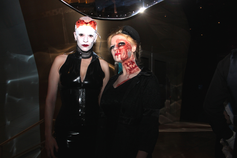 Kathryn McGeough and Tiffany Waddington give us the fierce zombie-model look.